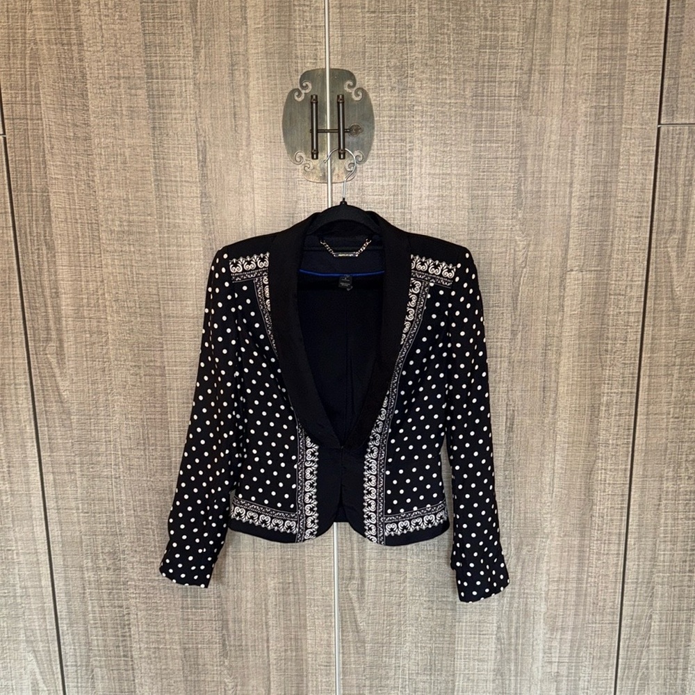 White House Black Market 100% Silk Lightweight Blazer